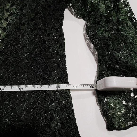 (1)Initiatives Dark Green Top Womans Size S - Picture 6 of 7